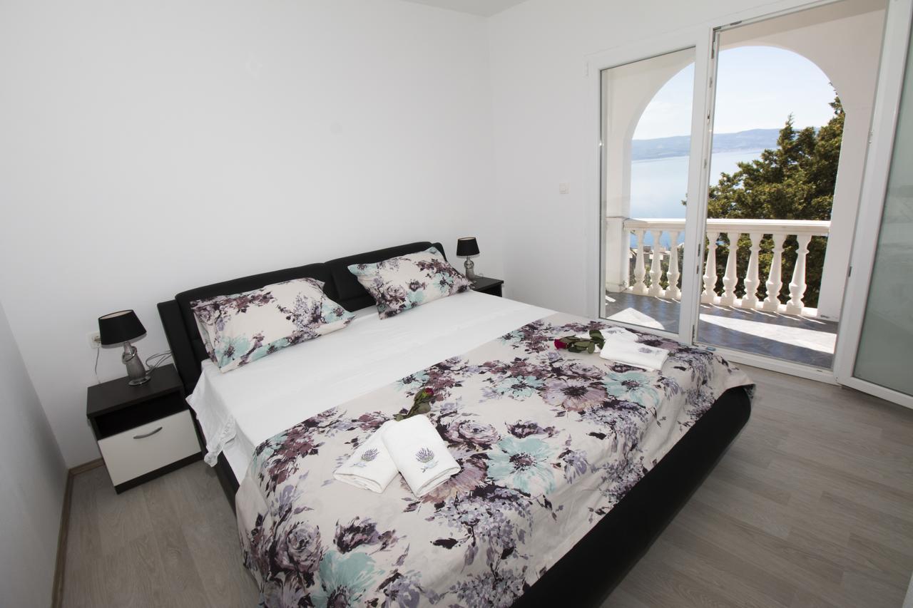 Apartman Horizont Leilighet Omiš Eksteriør bilde