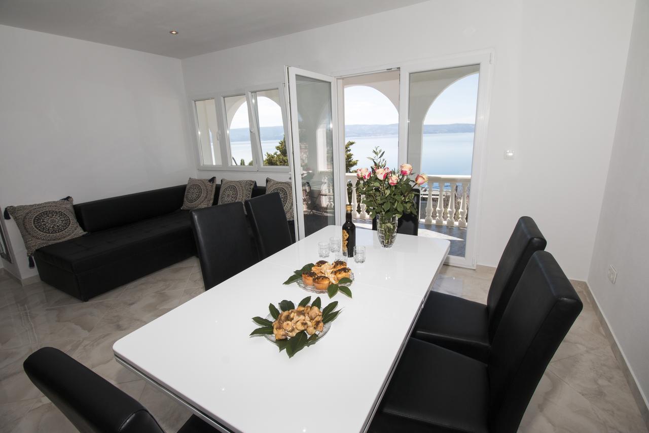 Apartman Horizont Leilighet Omiš Eksteriør bilde